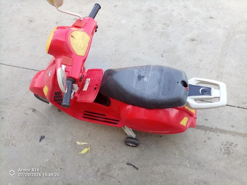 Peg perego vespa scooter - peg,