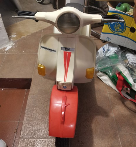 Vespa giocattolo peg perego - giocattolo,